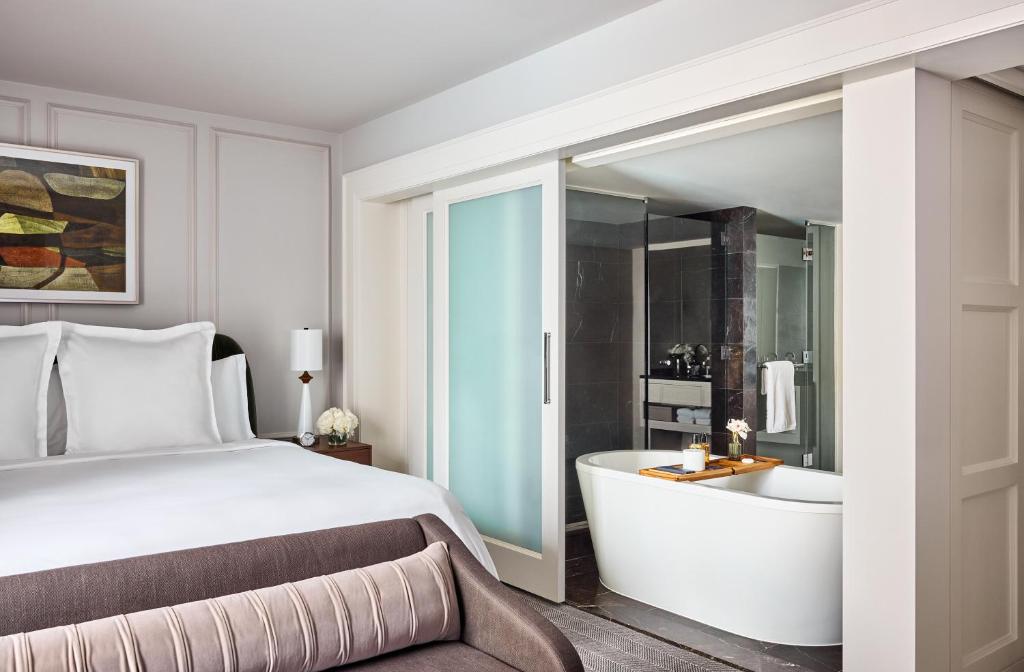 Rosewood Hotel Georgia photo 2