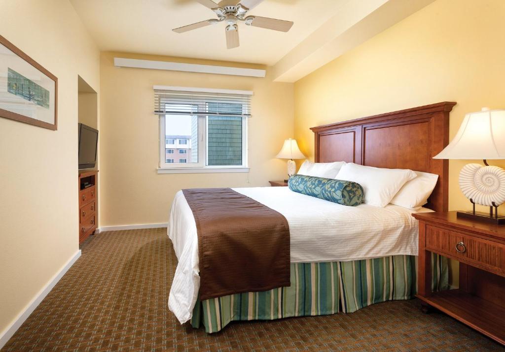 Postel nebo postele na pokoji v ubytování WorldMark Long Beach