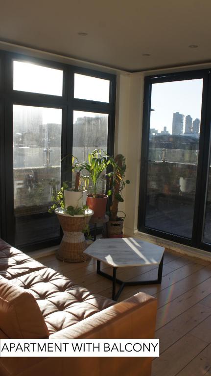 Shoreditch Place - Apartment With Balcony