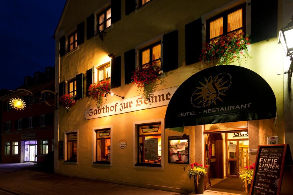 Hotel-Gasthof zur Sonne, Pappenheim – Prezzi aggiornati per il 2022