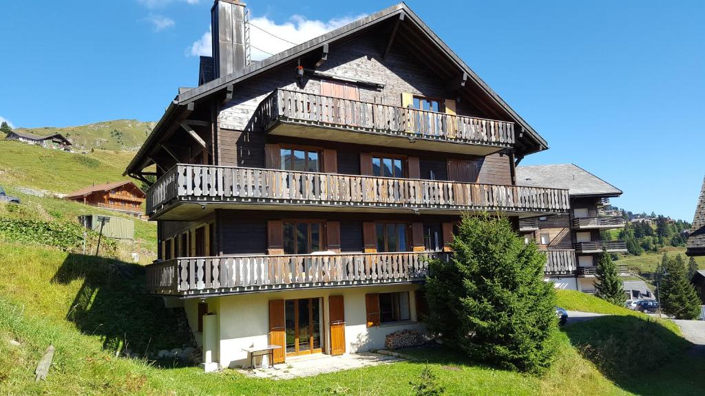 Budova, kde se apartmán nachází
