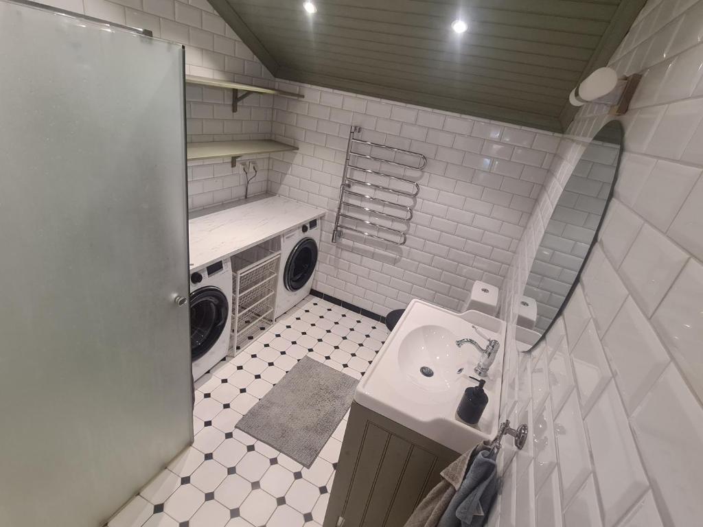Koupelna v ubytování Hus i Töreboda