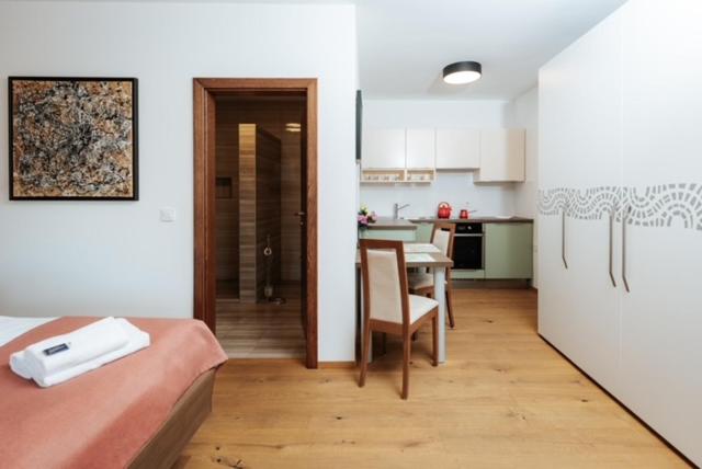 Kuchyň nebo kuchyňský kout v ubytování Hiša Wambrechtsamer - House Wambrechtsamer