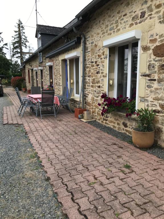 La Morinais - Maison De Quatre Chambres
