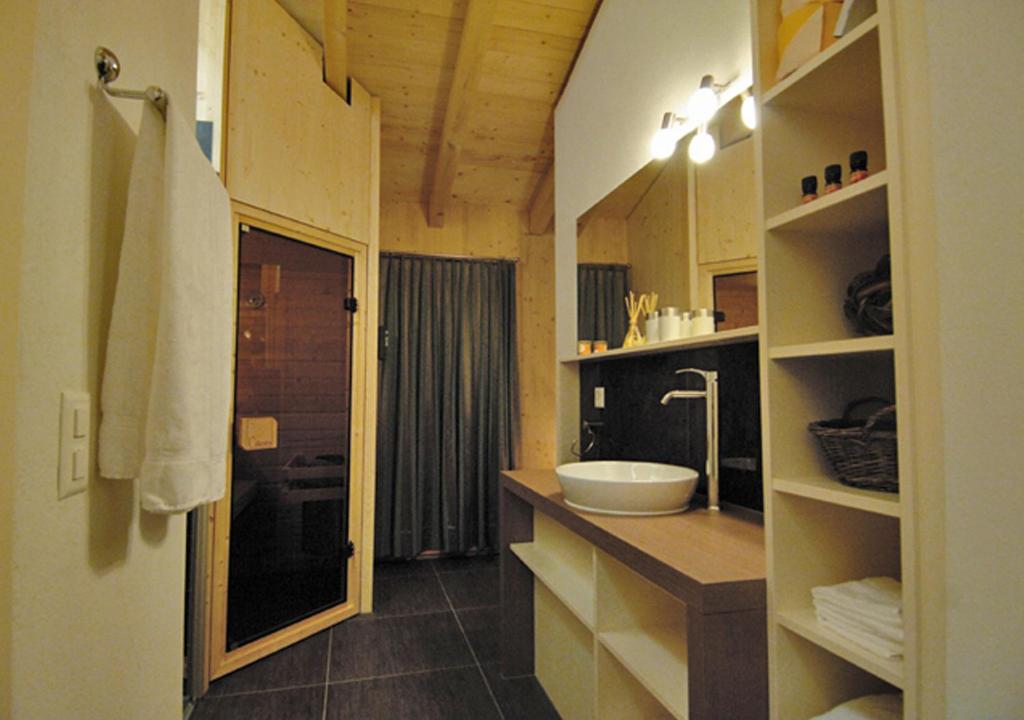 Fotografie z fotogalerie ubytování Hüttenhotel Husky Lodge v destinaci Muotathal