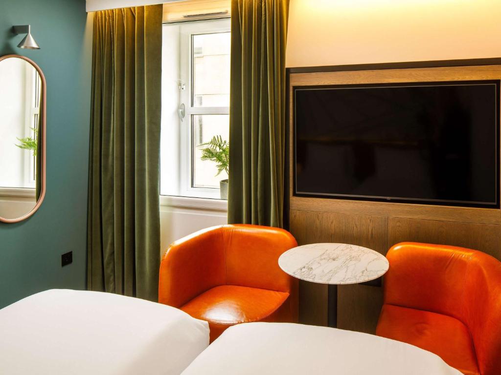 Zona d'estar a ibis Styles Edinburgh St Andrew Square