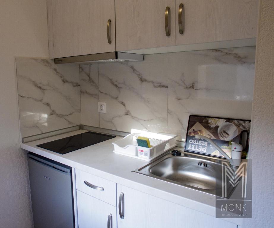Monk Luxury Apartments - Apartamento - Nivel Dividido