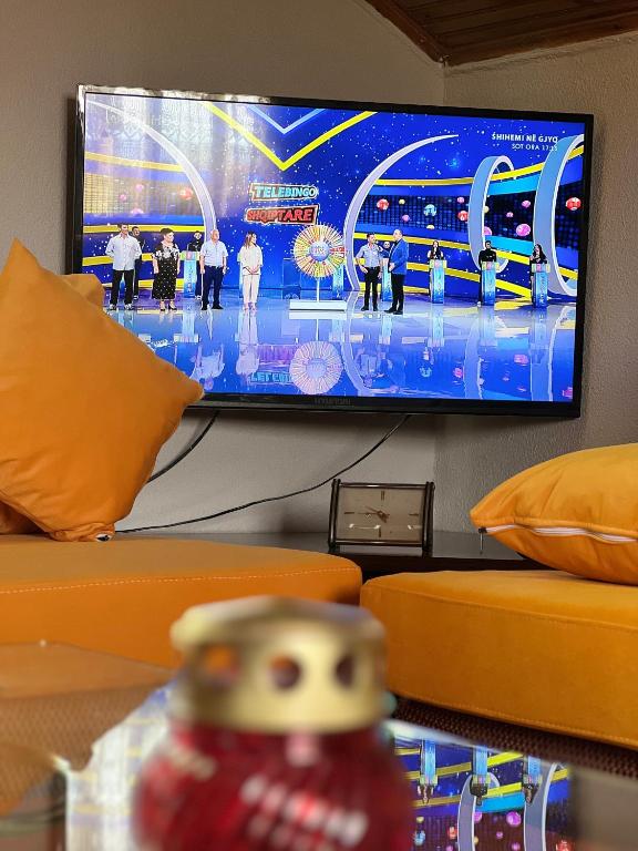 TV a/nebo společenská místnost v ubytování Cozy Rooms Korce