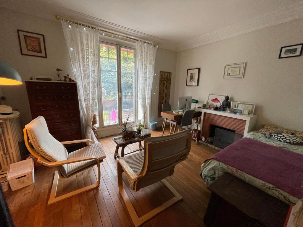 Posezení v ubytování Paris Olympic Family Haven - Havre Familial Paris Olympique