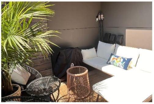 Comfy 1BR …