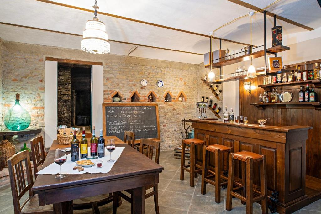 Nápoje v ubytování Cascina Sant'Eufemia