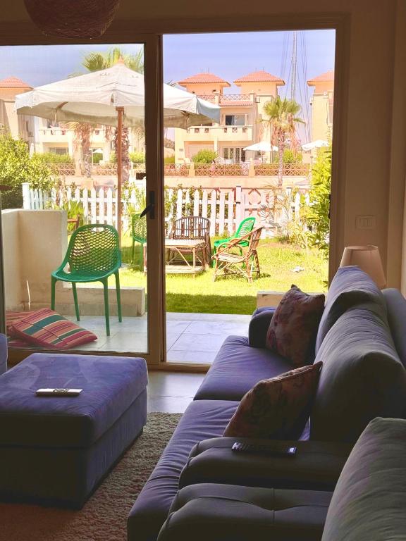 Cozy 3BD villa in Stella Heights North Coast فيلا ستيلا هايتس الساحل