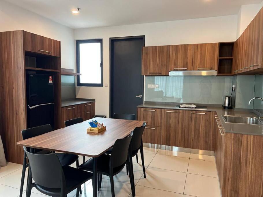 Kuchyň nebo kuchyňský kout v ubytování Onsen Hot Spring Family Suite 6-8 Pax