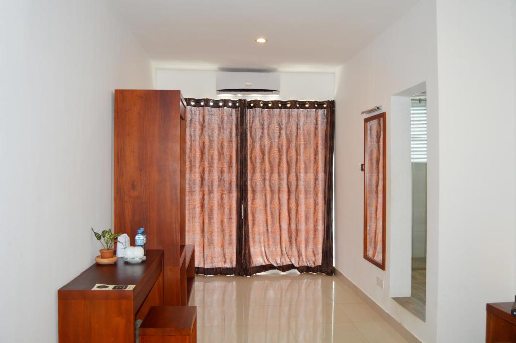 Fotografie z fotogalerie ubytování Hotel Elephant Park - NEW DEAL! Half Off Airport Pickups Available v destinaci Pinnawala