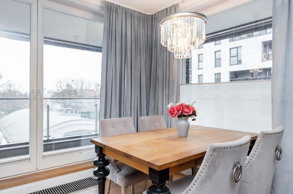 Fotografia z galérie ubytovania Soho Factory Premium Apartment vo Varšave