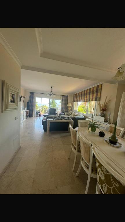 Sea Marbella - Resim 4