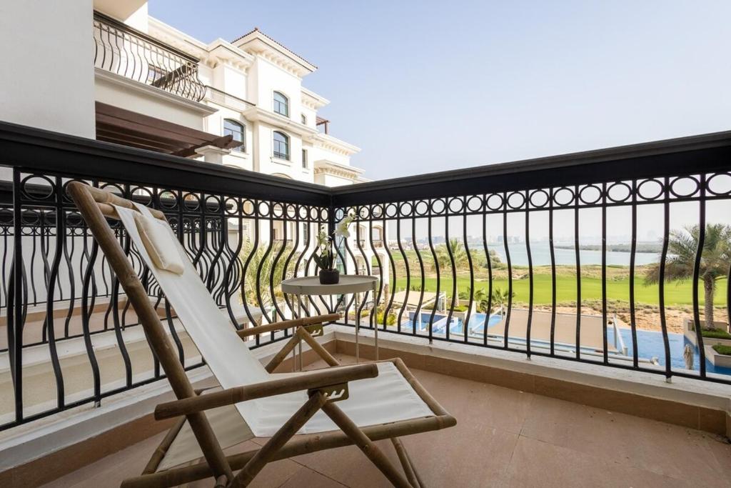 Fotografie z fotogalerie ubytování Voyage Ansam Three Bedroom With Ocean Views v destinaci Abu Dhabi