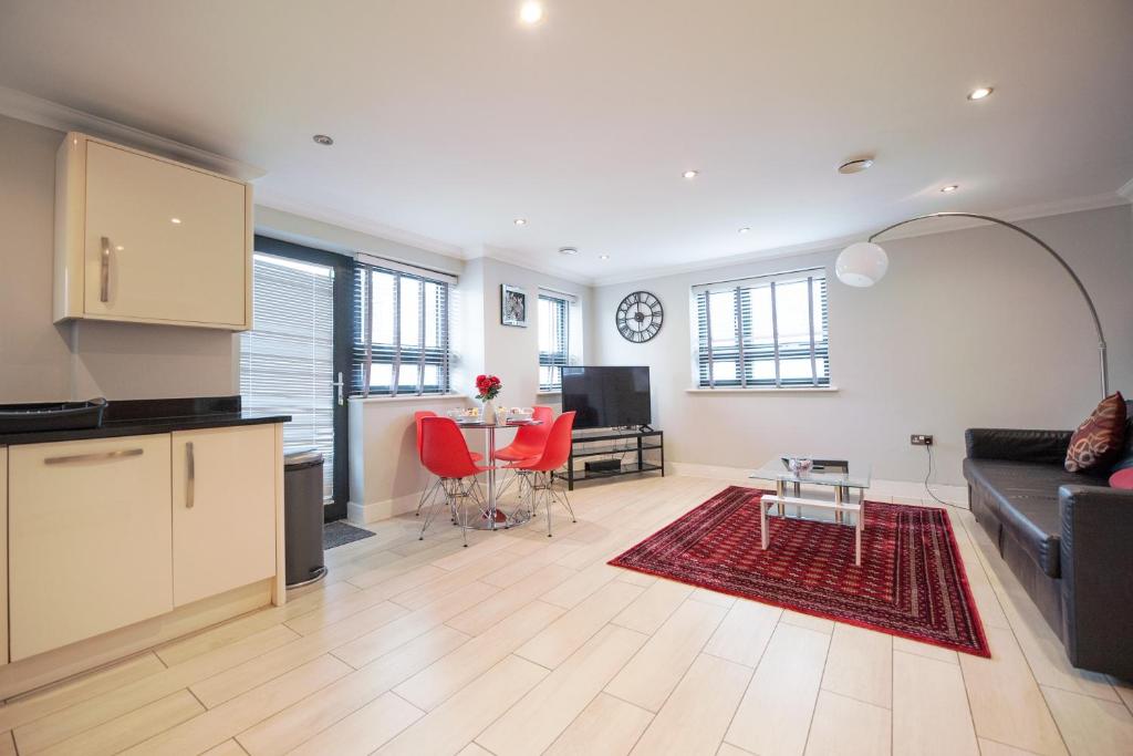 Malthouse Court - 