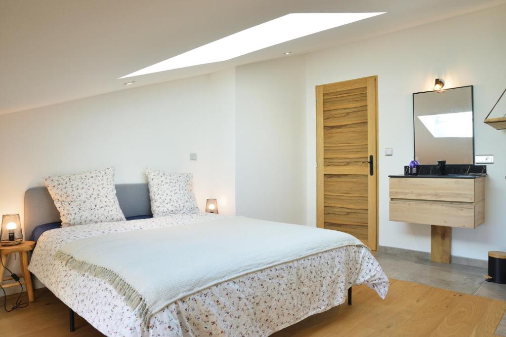 Gites&chambres d hôtes Les granges du Fournel - Deluxe Double Room With Balcony