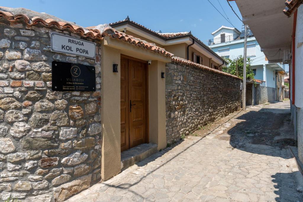 Fotografie z fotogalerie ubytování Villa Zoi A Stay to Remember I Located inside the Castle of Elbasan, on a historic Roman road Via Egnatia I Homemade Breakfast v destinaci Elbasan