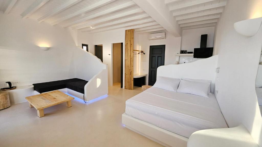 ELLI TROPiCAL LUXURY SUITES SUNSET-INFINITY POOL- SEA SIDE-NEAR CENTER PARKING - 9