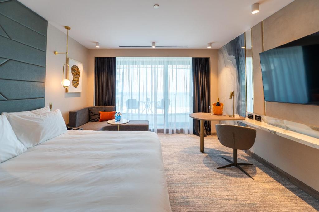 Crowne Plaza Constanta - Mamaia Beach by IHG - Resim 17