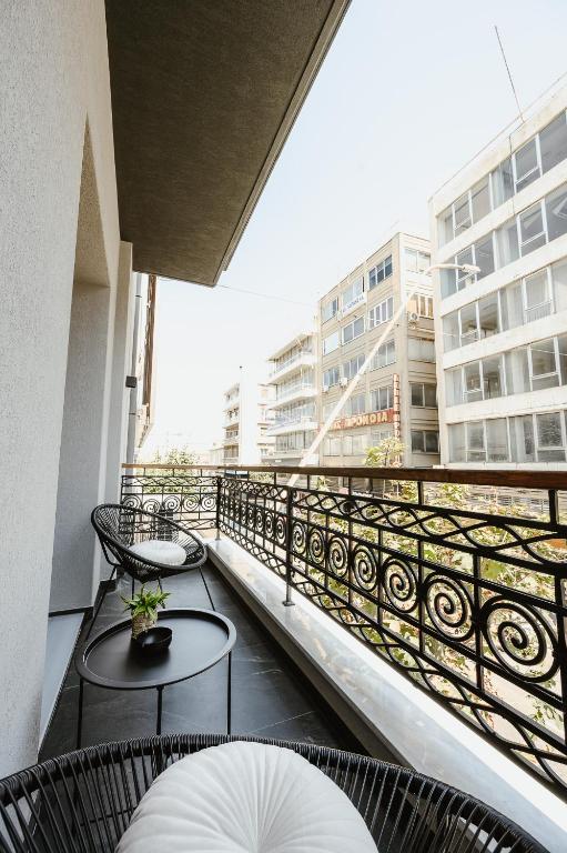 Balkón nebo terasa v ubytování Port View Suites