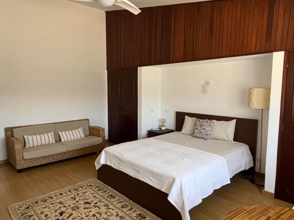 Vila Glória Guesthouse - 1