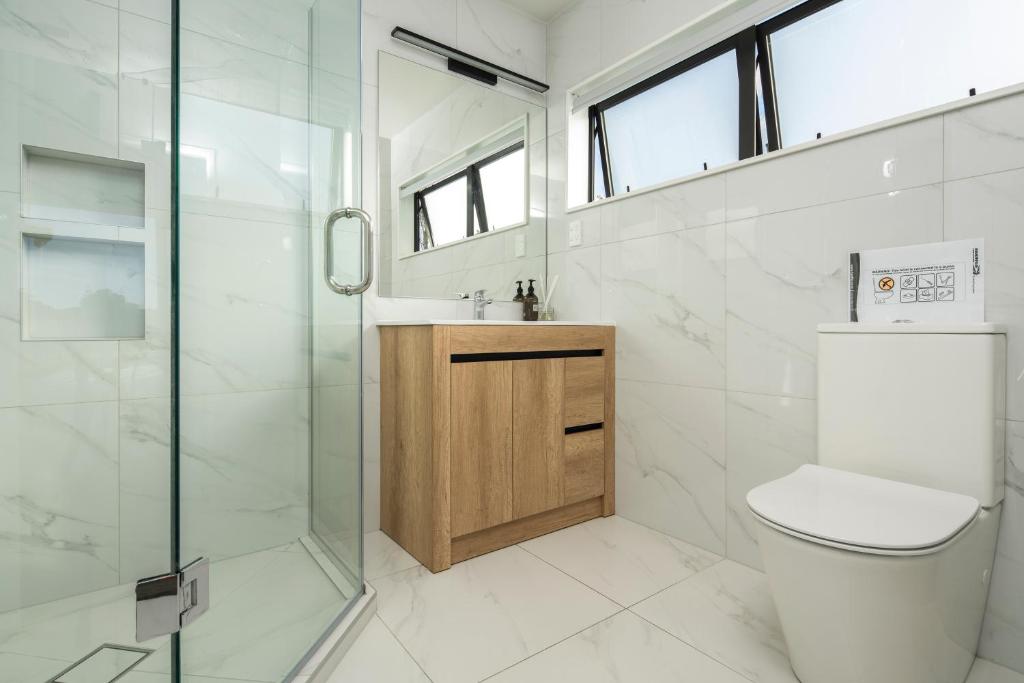 modern immaculate residence in mount wellington - Resim 8