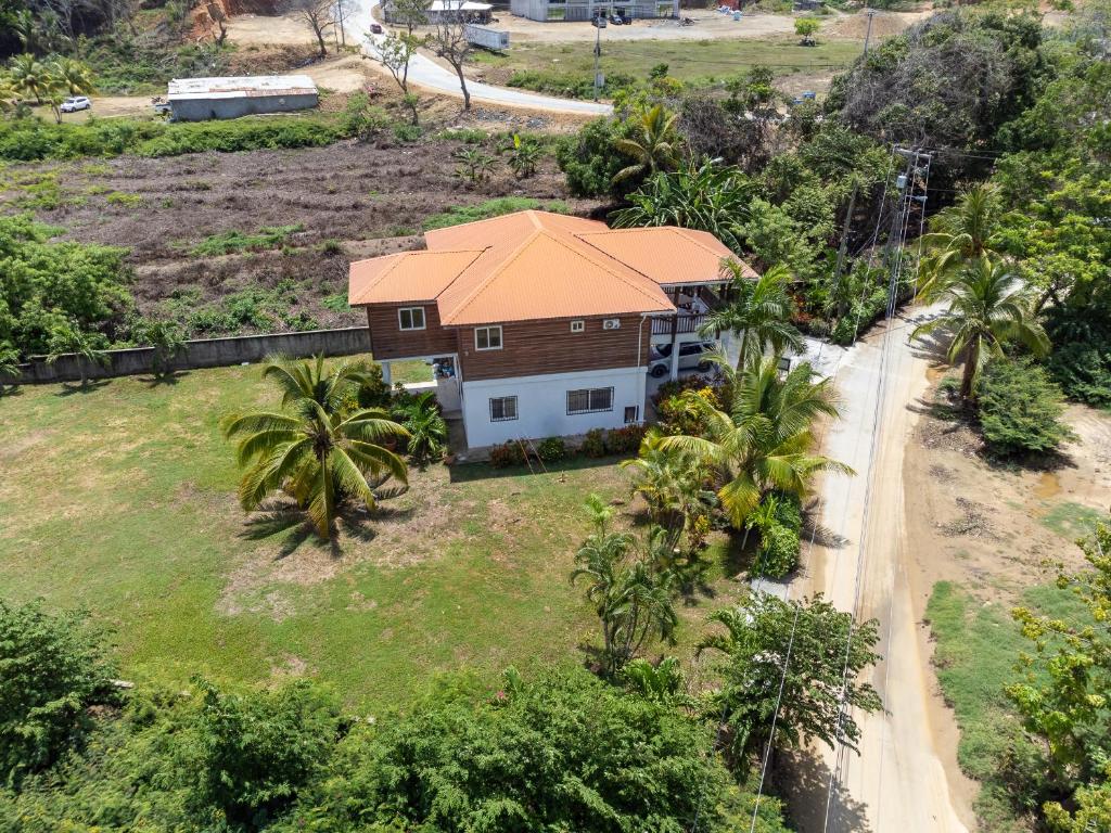 Zahrada ubytování Wescot Villas Sky View