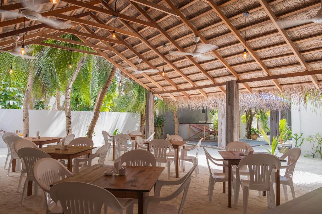 Restaurace v ubytování The Palm Ray Rasdhoo