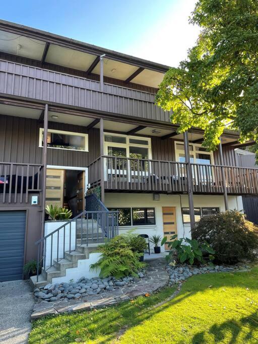 Riverside Apartment - Resim 6