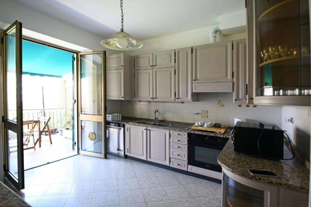 Kuchyň nebo kuchyňský kout v ubytování La casa di Sofie