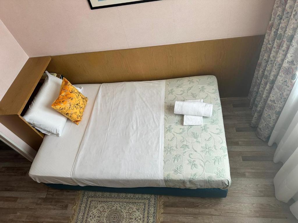 Postel nebo postele na pokoji v ubytování Hotel Raffaello Venice