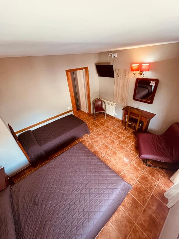 TV in/ali zabaviščno središče v nastanitvi Hotel Orla