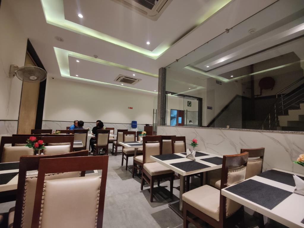 Posezení v ubytování Hotel Z Suites Mahipalpur-Delhi Airport