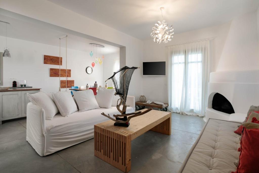 Halcyon Suites and Villas Naxos - 6