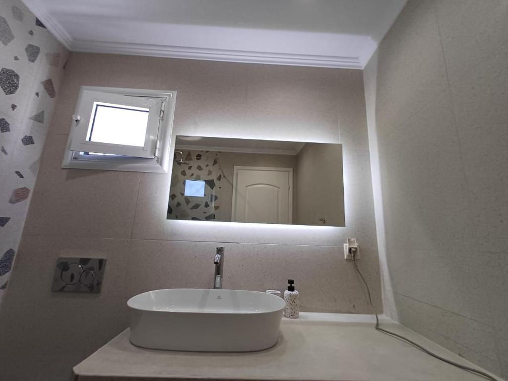 A bathroom at Villa Agrielia