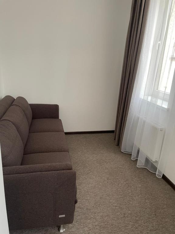 Posezení v ubytování Leo Rooms