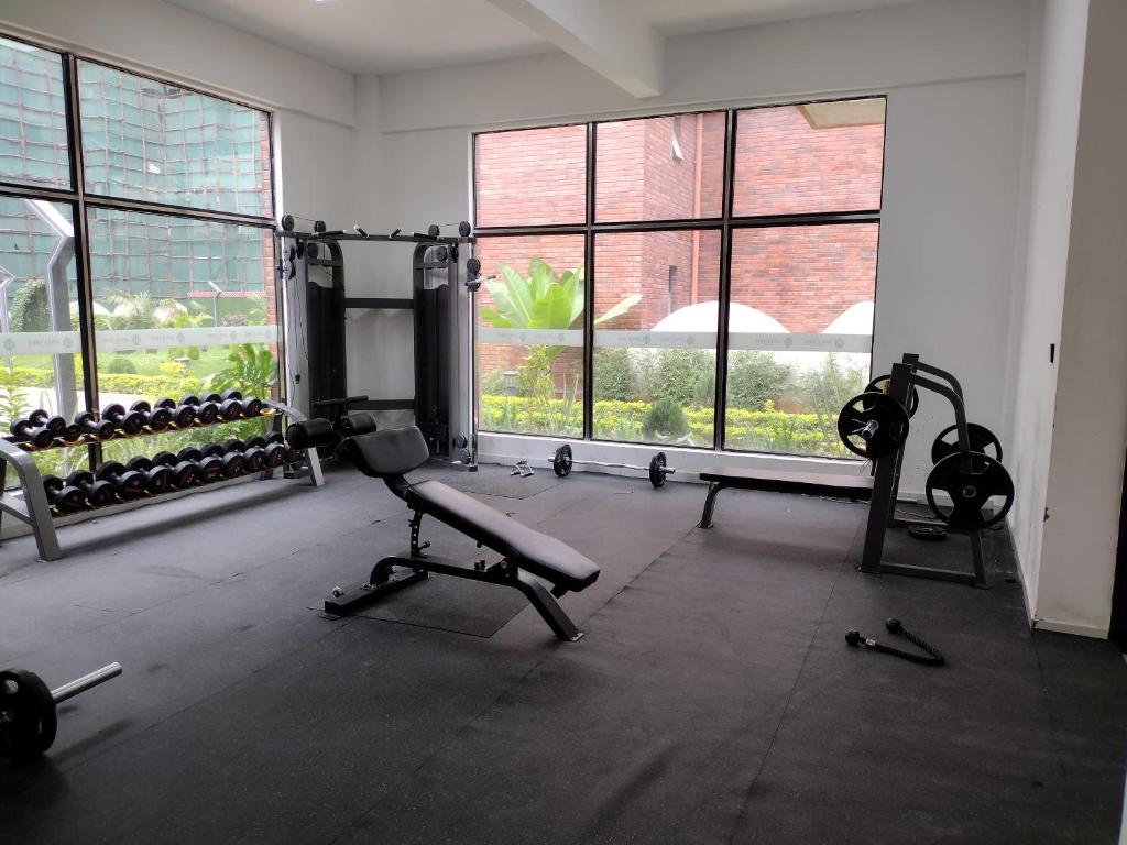 Palestra o centro fitness di Lenayan Park View