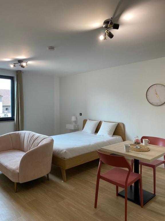 Hôtel Au Château - Studio De Reine