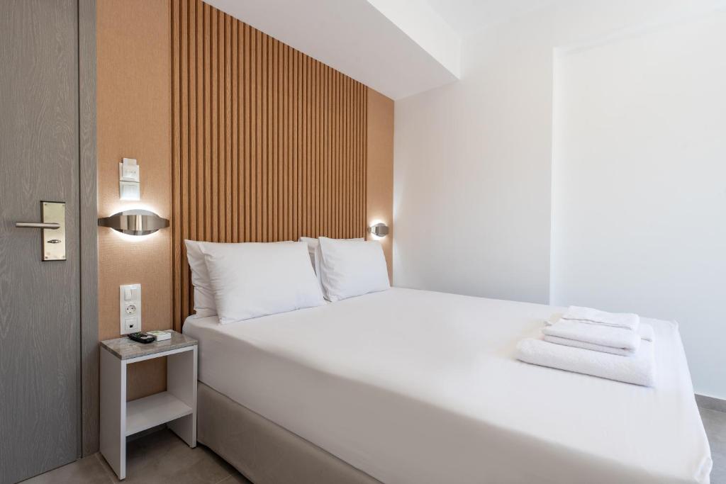 Airscape Hotel Free Shuttle From Athen's Airport - Deluxe Double Room With Balcony