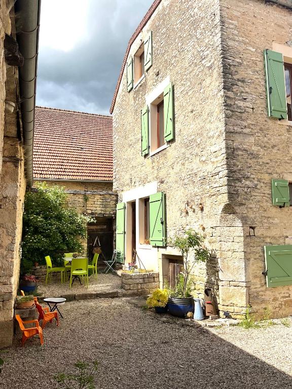 Au cœur de Fontaine - Two-Bedroom Suite