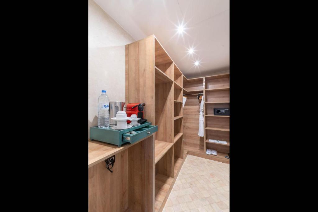 Kuchyň nebo kuchyňský kout v ubytování Riad Atlas Palace & SPA