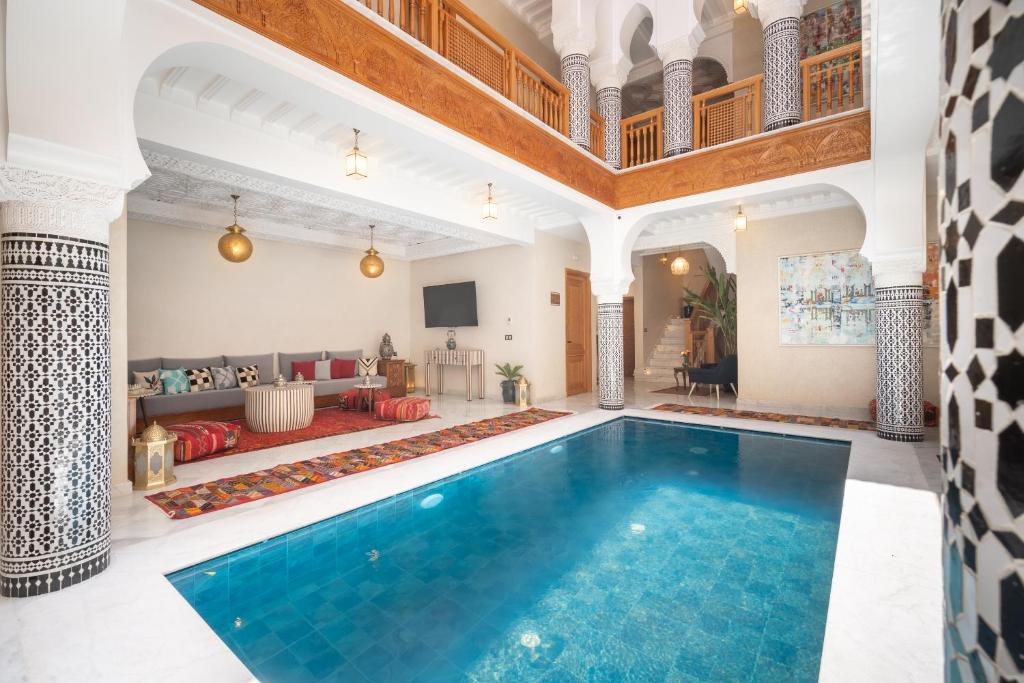 Bazén v ubytování Riad Atlas Palace & SPA nebo v jeho okolí