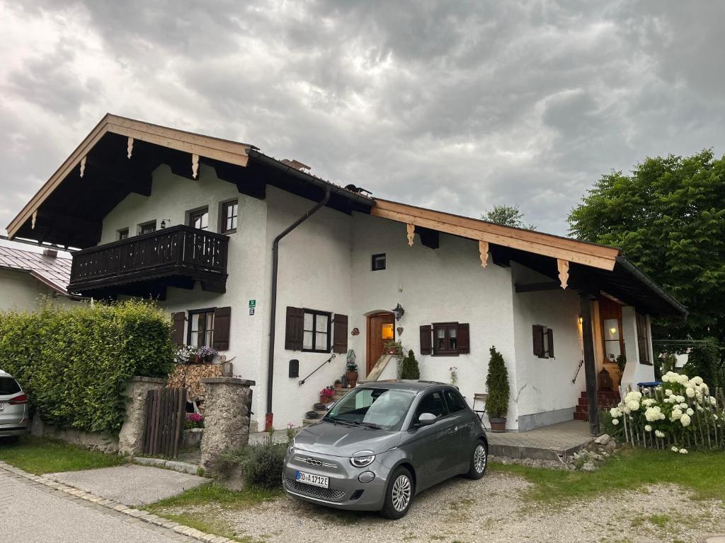 Ferienwohnung Sachrang - Apartamento Con Balcón