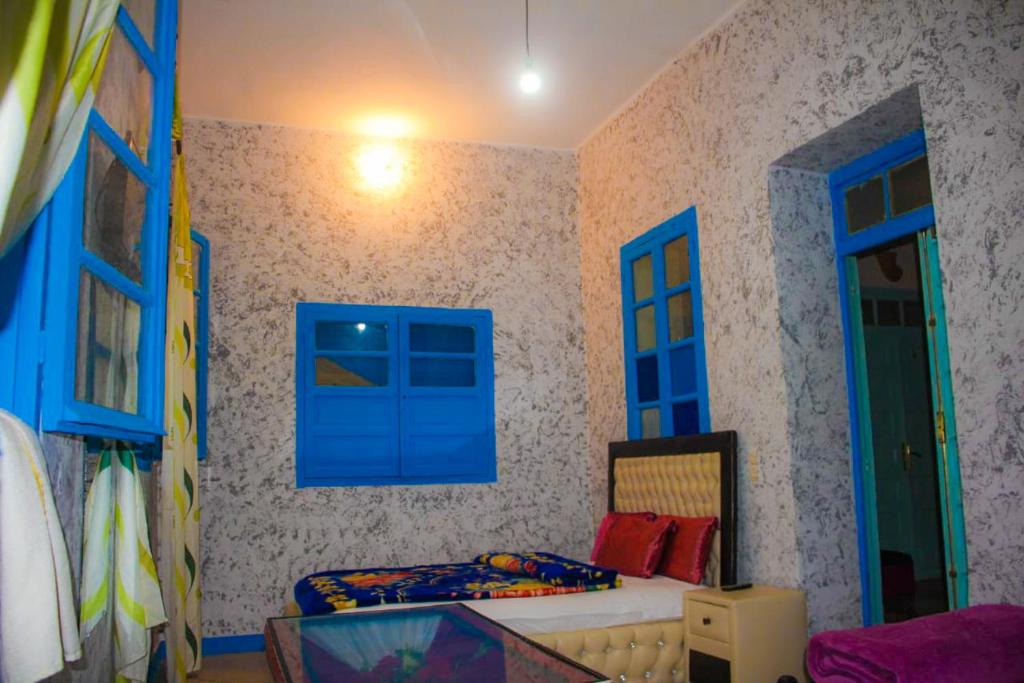 Multisesrvices Sefrou - Family Room With Garden View