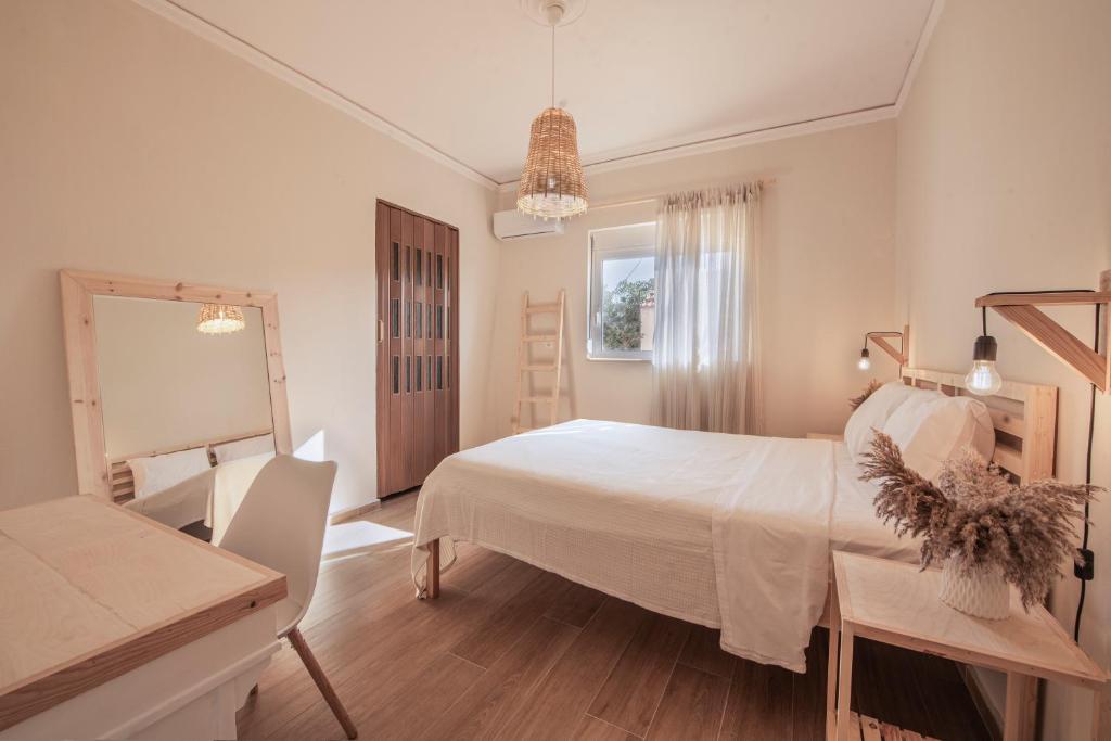 Postel nebo postele na pokoji v ubytování Bohemian Paradise Villa