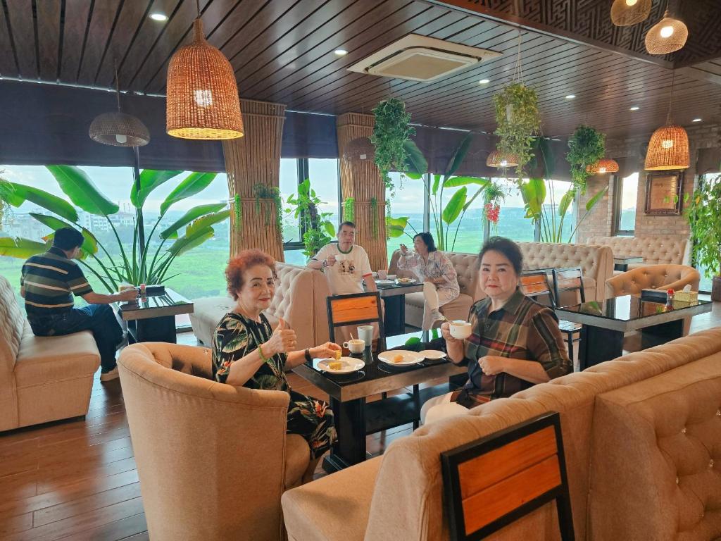 Hosté ubytování Kawasaki Noi Bai Airport Hotel