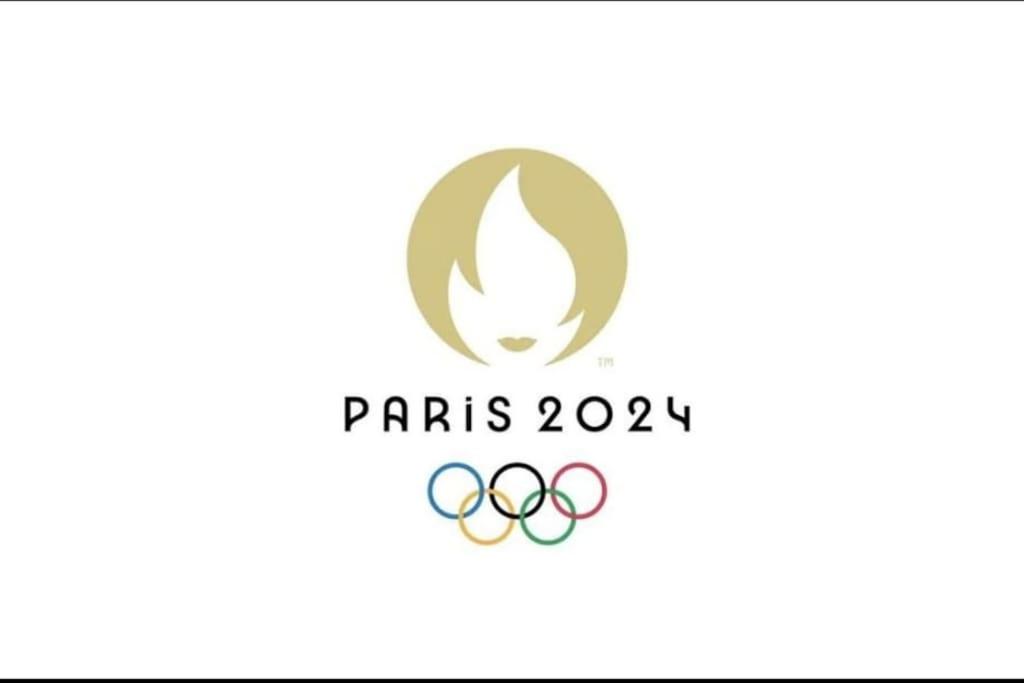un logo pour les olympiques in tokyo dans l'établissement Appartement F3 Vaires-sur-Marne, à Vaires-sur-Marne